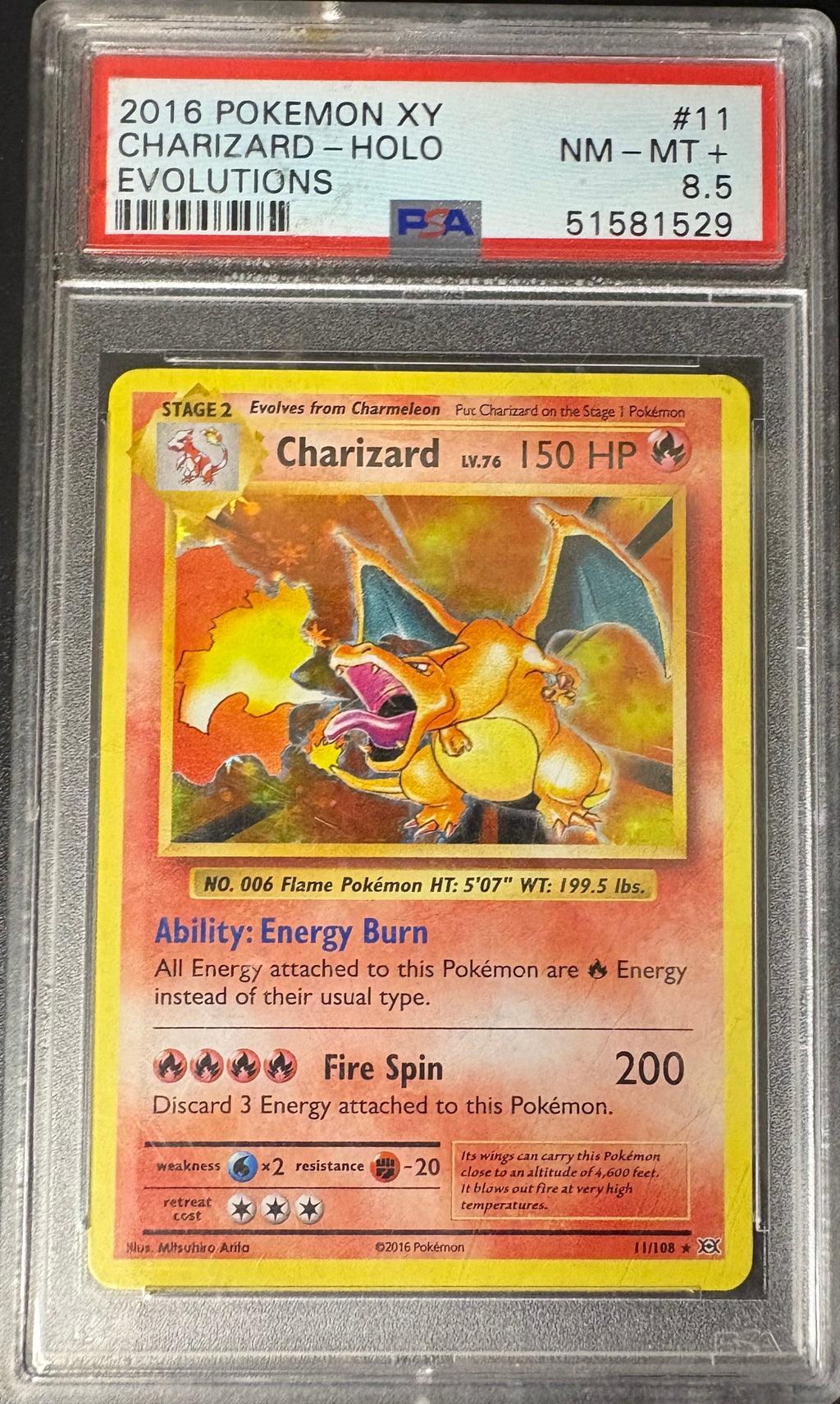 2016-charizard-holo