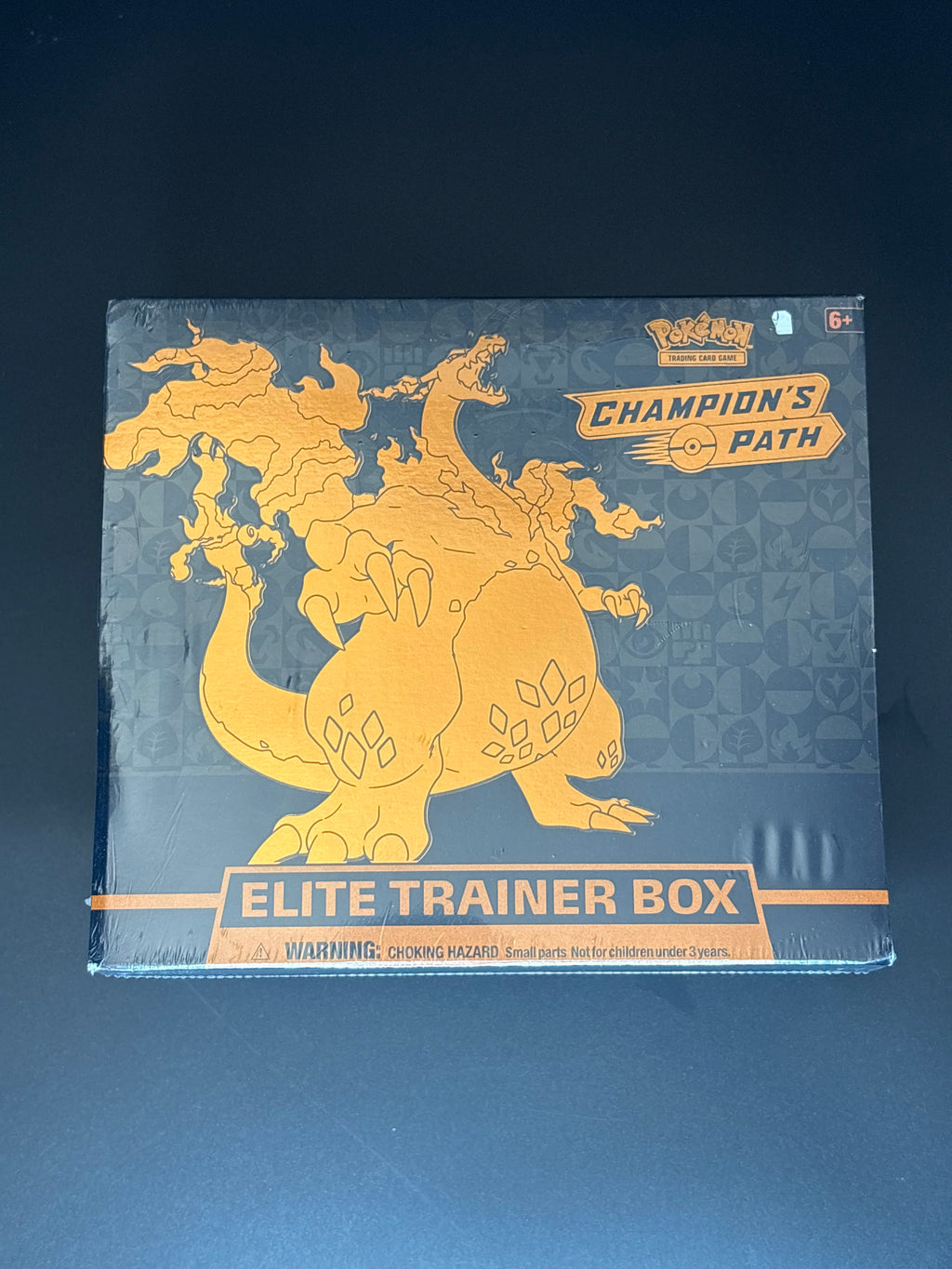 Champion‘s Path Elite Trainer Box | ENG