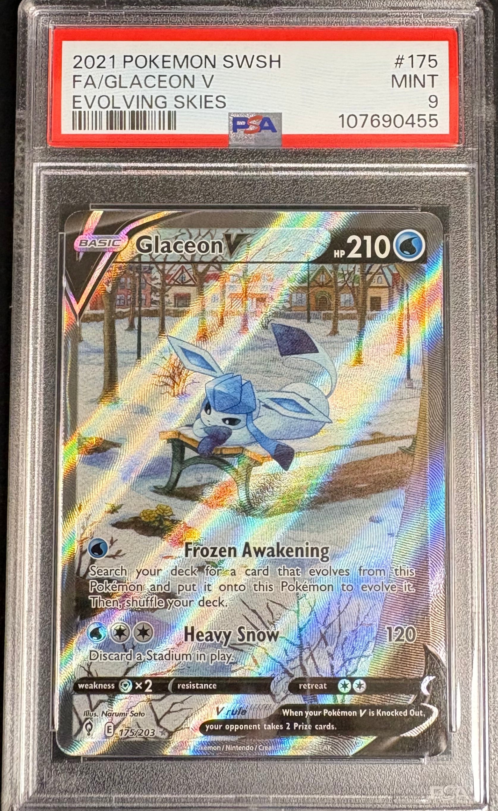 Glaceon V Evolving Skies 2021 Pokemon [PSA 9]